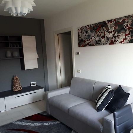 My Home Apartment Mira Εξωτερικό φωτογραφία